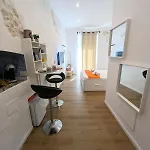 דירה Casa Di Leda 1 קליארי