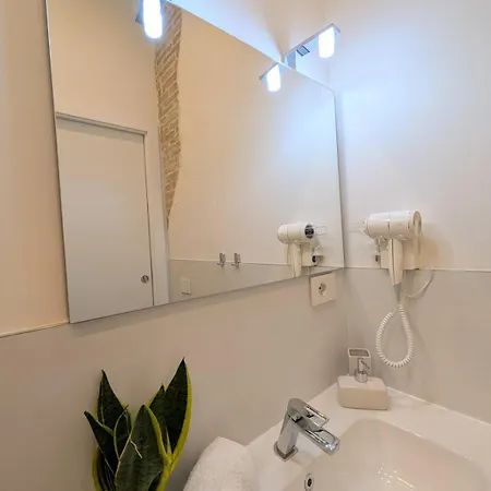 Appartamento Casa Di Leda 1 *